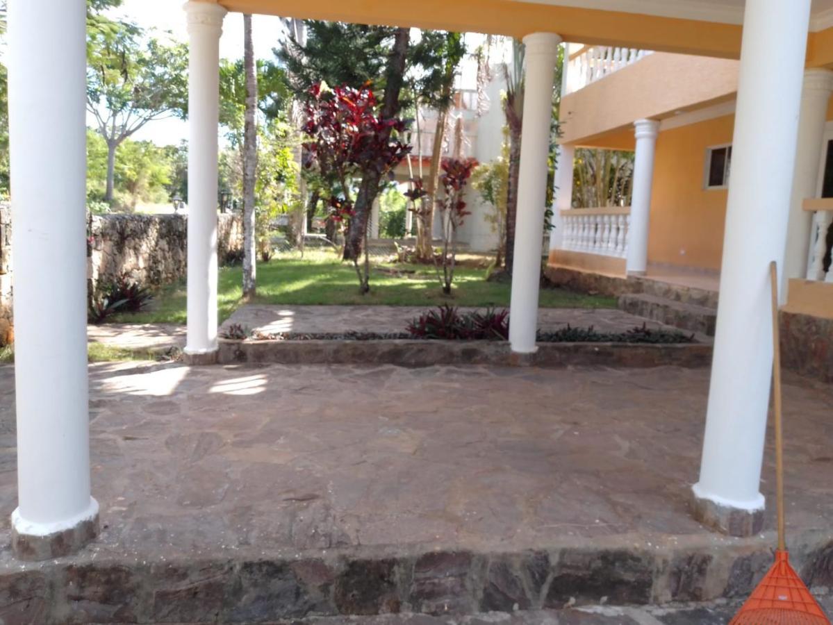 4 Bedroom Villa, Security, Private Pool, Ocean View Sosua Exterior photo